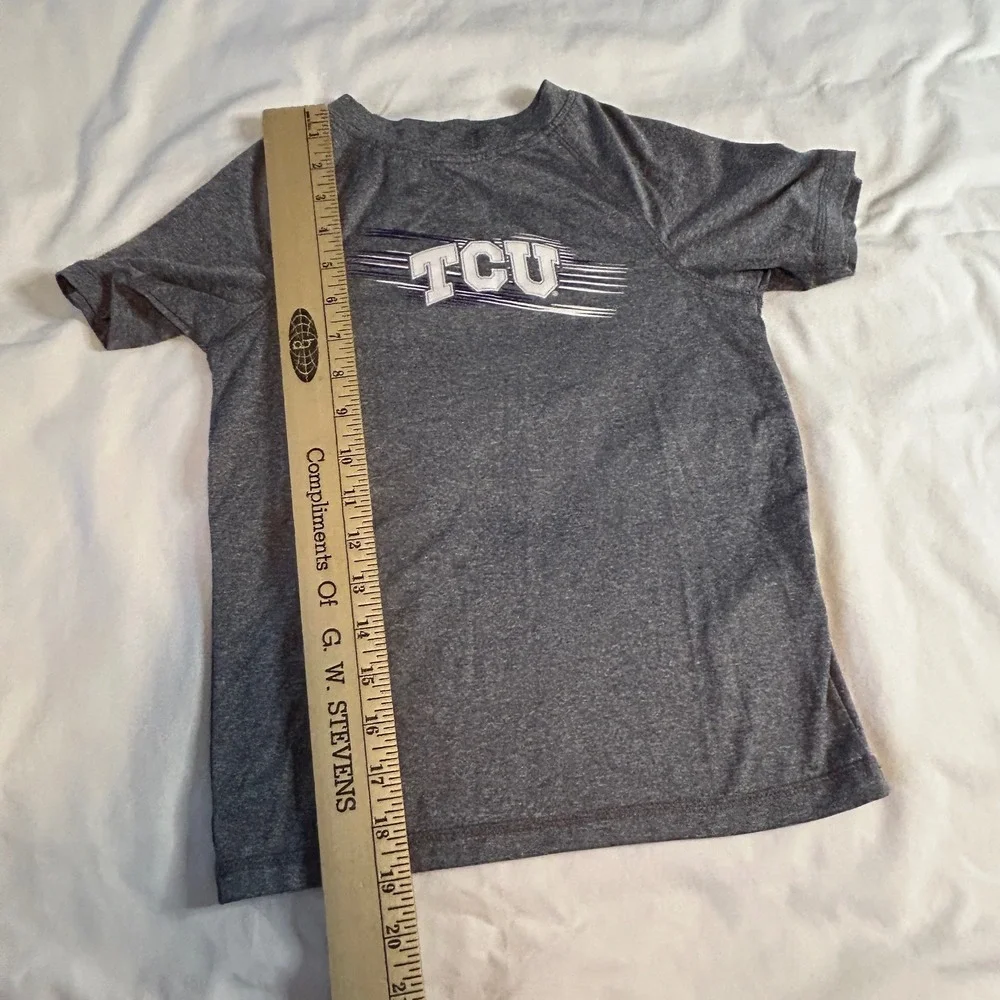 Kids TCU Horned Frogs Short Sleeve Athletic‎ T-Shirt Size S 6/7 Gray